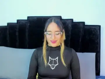 Nikholle_  live sex cam