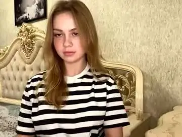Novacassisse  live sex cam