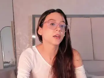 Ari_wilde  live sex cam