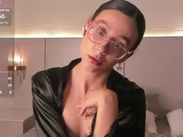 Ari_wilde  live sex cam