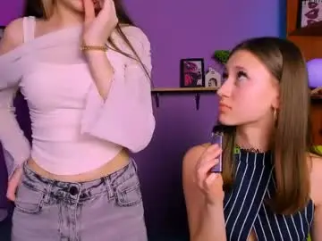 Arianaa_cat  live sex cam