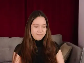 Darlenyina  live sex cam