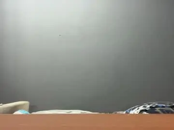 Earthascritchfield  live sex cam