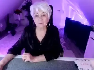 Helenadarling  live sex cam