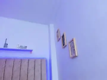 Janne_moore  live sex cam