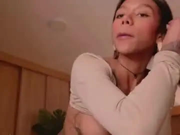 Lucy__loud  live sex cam
