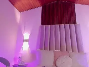 Lunaa_moonn  live sex cam