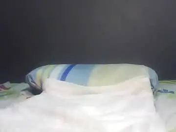 Luvu4everxxx  live sex cam