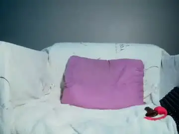Luvu4everxxx  live sex cam