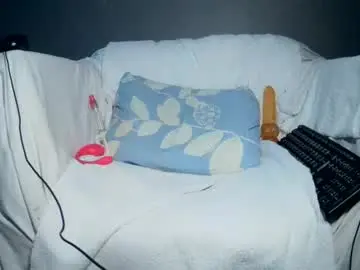 Luvu4everxxx  live sex cam