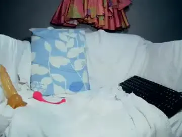 Luvu4everxxx  live sex cam