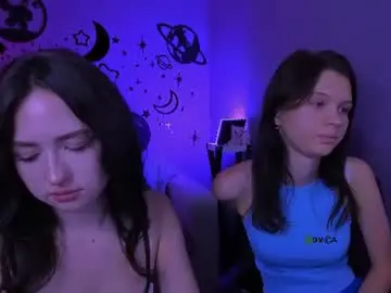 Oddysweat  live sex cam