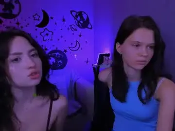 Oddysweat  live sex cam