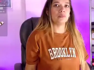 Rashell_gh  live sex cam