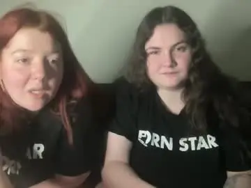 Scarletttsinner  live sex cam