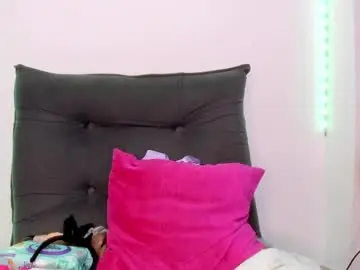 Tinas_smith  live sex cam