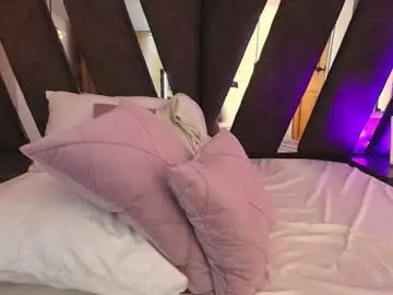 Abril_lee__  live sex cam