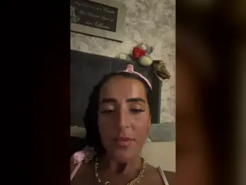 Babyrose44776  live sex cam