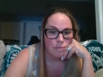 Countrylovin2018  live sex cam