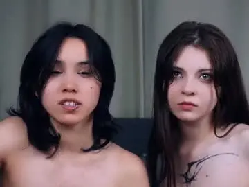 Dainalargena  live sex cam
