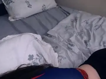 Dainalargena  live sex cam