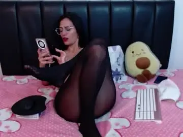 Karlota_hank  live sex cam