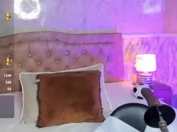 Kattyskinnyy  live sex cam