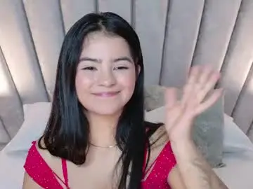Layla_breezee_  live sex cam