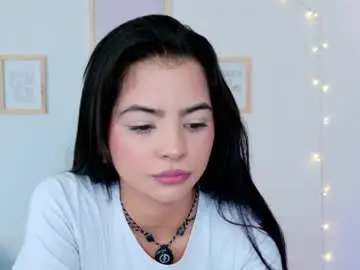 Layla_breezee_  live sex cam