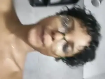 Mininadovermelho  live sex cam