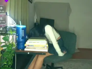 Ozhmara  live sex cam