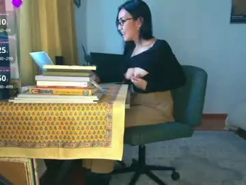 Ozhmara  live sex cam