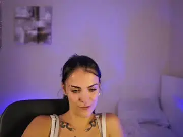 Pauline_2005  live sex cam