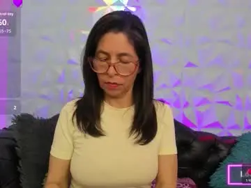 Sabinadeluxe_cg  live sex cam