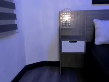 Samantha__ferrer  live sex cam
