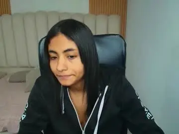 Shaneelle  live sex cam