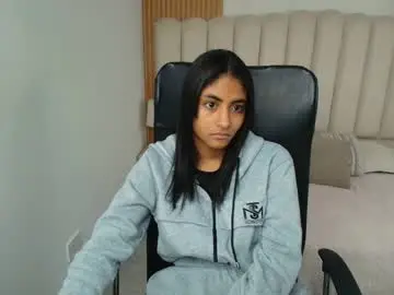 Shaneelle  live sex cam