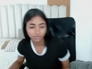 Shaneelle  live sex cam