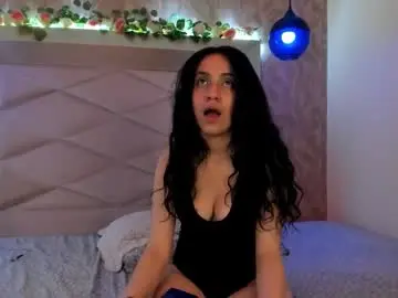 Sharonkm  live sex cam