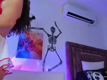 Sylvie1_  live sex cam
