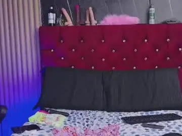 Ashlyfox99  live sex cam