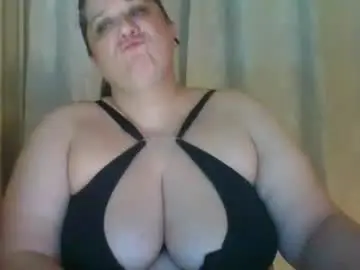 Bigwheeliestyle  live sex cam