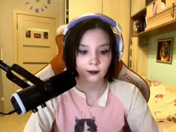 Deedrastinar  live sex cam