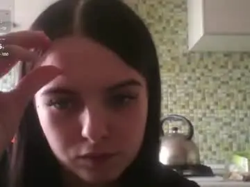 Deliciastombaugh  live sex cam