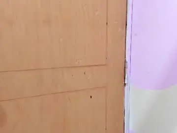 Emma_queens1  live sex cam