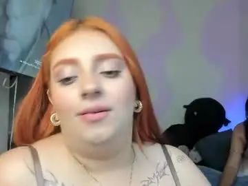 Emma_queens1  live sex cam