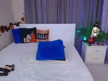 Evelingills  live sex cam