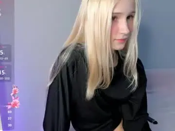 Gwencase  live sex cam