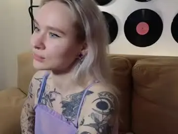 Himaylie  live sex cam