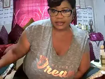 Itumeleng74  live sex cam
